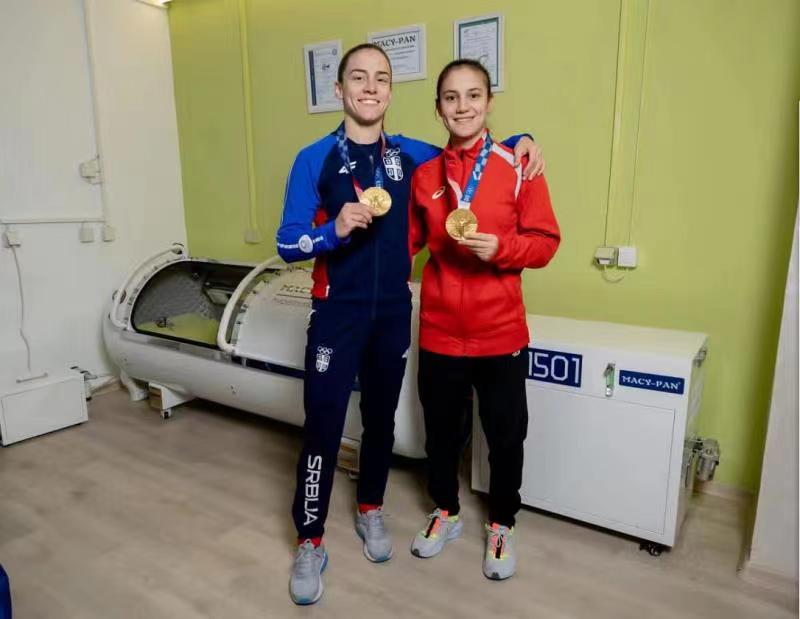 Jovana Prekovic(61kg) n Ivet Goranova(55kg)