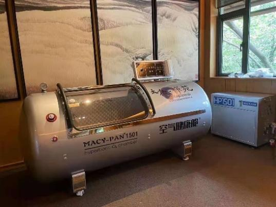 hyperbaric chambers